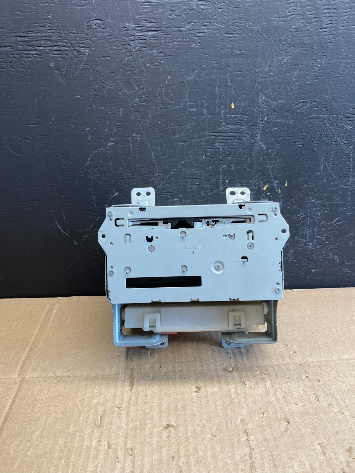 2009 - 2014 Nissan Maxima Murano Radio CD Player OEM V1617 DG0