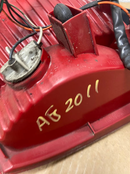 2001 2002 2003 Hyundai Elantra Right Passenger Rh Tail Light AG2011 LK8