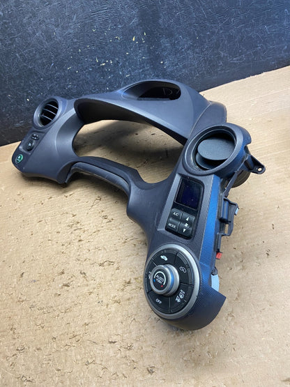 2010-2014 Honda Insight Speedometer Instrument Cluster Dash Trim ag8767 DG2