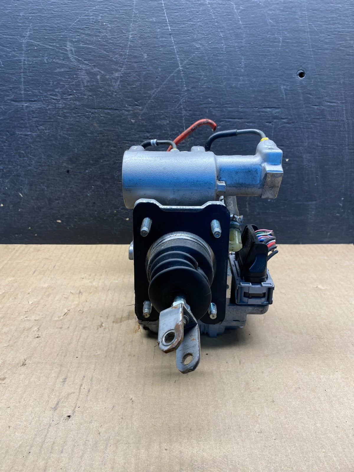 2010 - 2015 Toyota Prius ABS Brake Pump Anti Lock Module ag9745 DG2