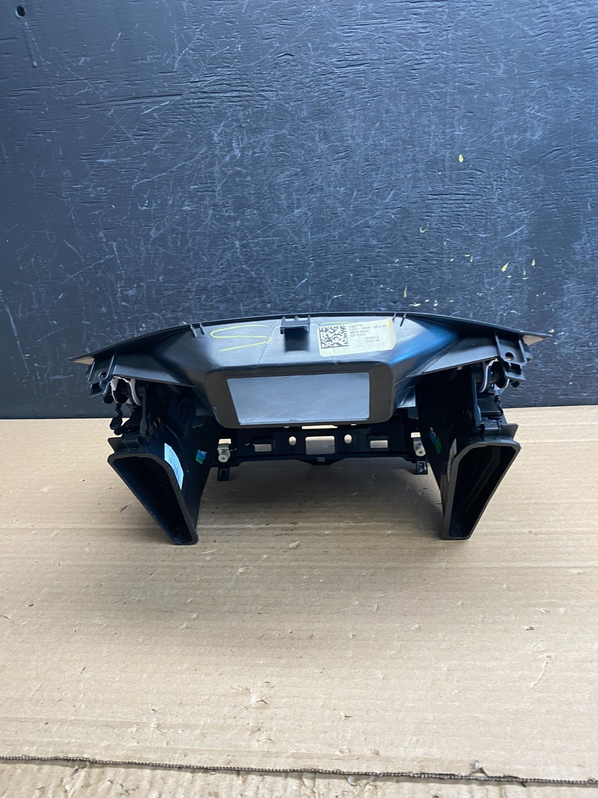 2015 to 2018 Ford Focus Center Radio Stereo Control Unit Trim ag0169 DG3