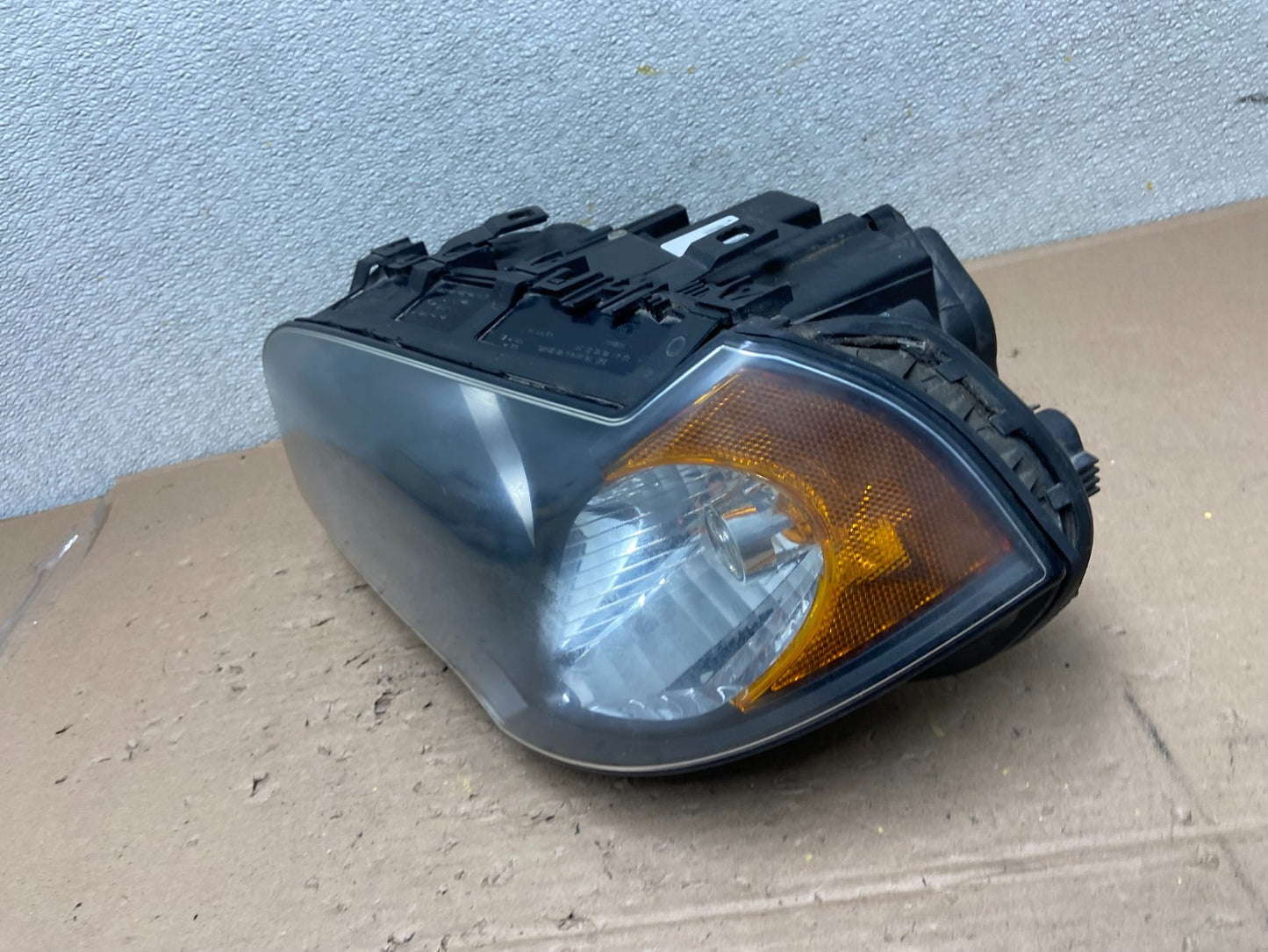 2004 2005 2006 BMW X3 Left Driver LH Side Headlight Halogen Oem AB0901 DW1