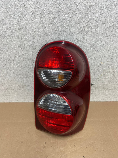 2005 2006 2007 Jeep Liberty Right Passenger Rh Side Tail Light AE5028 LK0