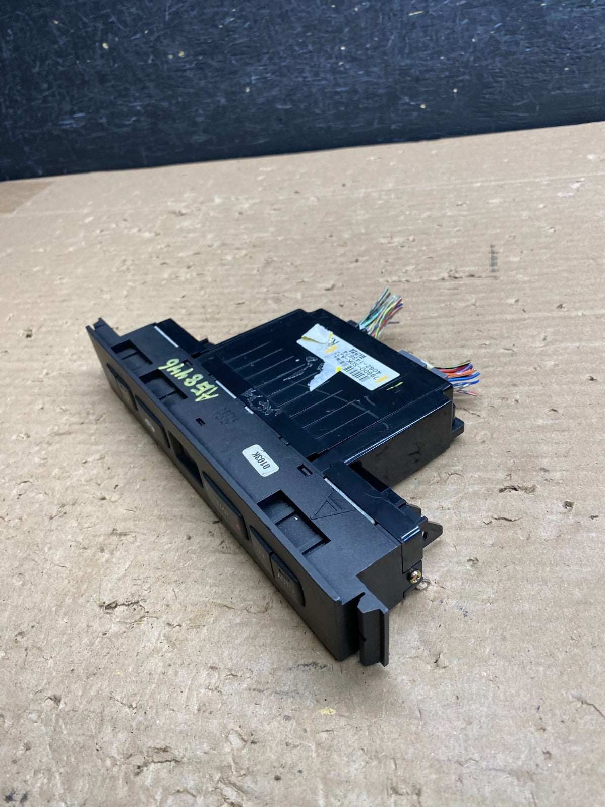 1999 to 2003 Acura TL Climate Control Hvac Heater Panel AG8446 DG2