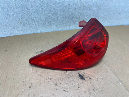 2009 2010 2011 2012 Chevrolet Traverse Left Driver LH Tail Light AI9272 LK2