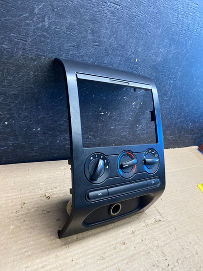 2004 to 2008 Ford F150 Radio Climate Dash Bezel Surround Black AG8374 DG1