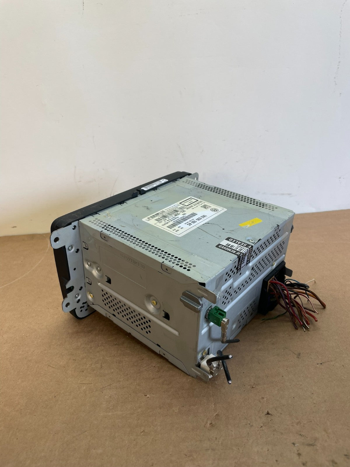 2011 to 2015 Volkswagen Passat Jetta Radio CD Player AM/FM Media ag0805 DG3