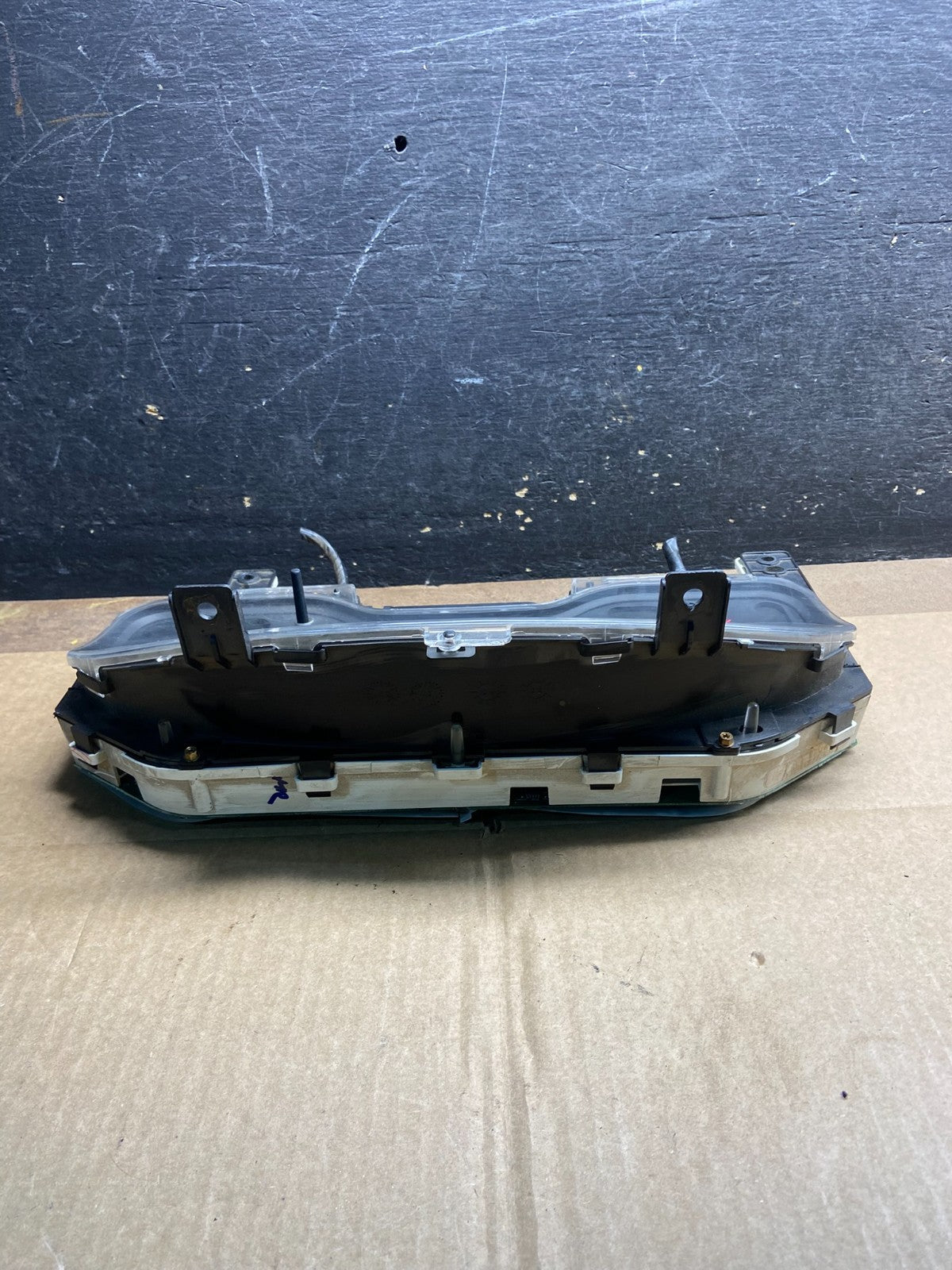 2004 2005 Ford Explorer Speedometer Cluster Gauge Oem Y7418 DG5