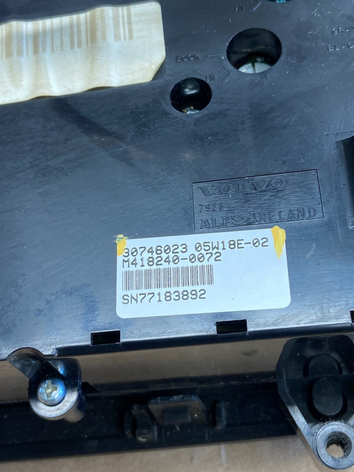 2001 - 2009 Volvo S60 Climate Control Radio Bezel Panel Trim AI6373 DG4