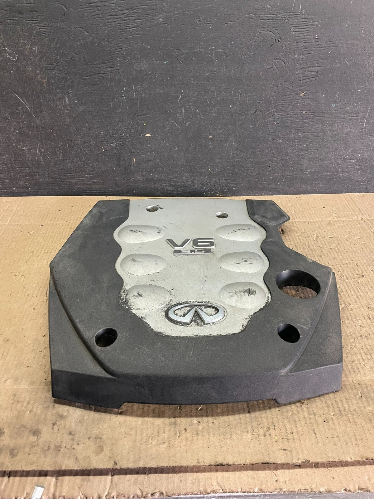 2003 to 2007 Infiniti FX35 M35 G35 V6 Engine Motor Cover OEM i7808 DG0