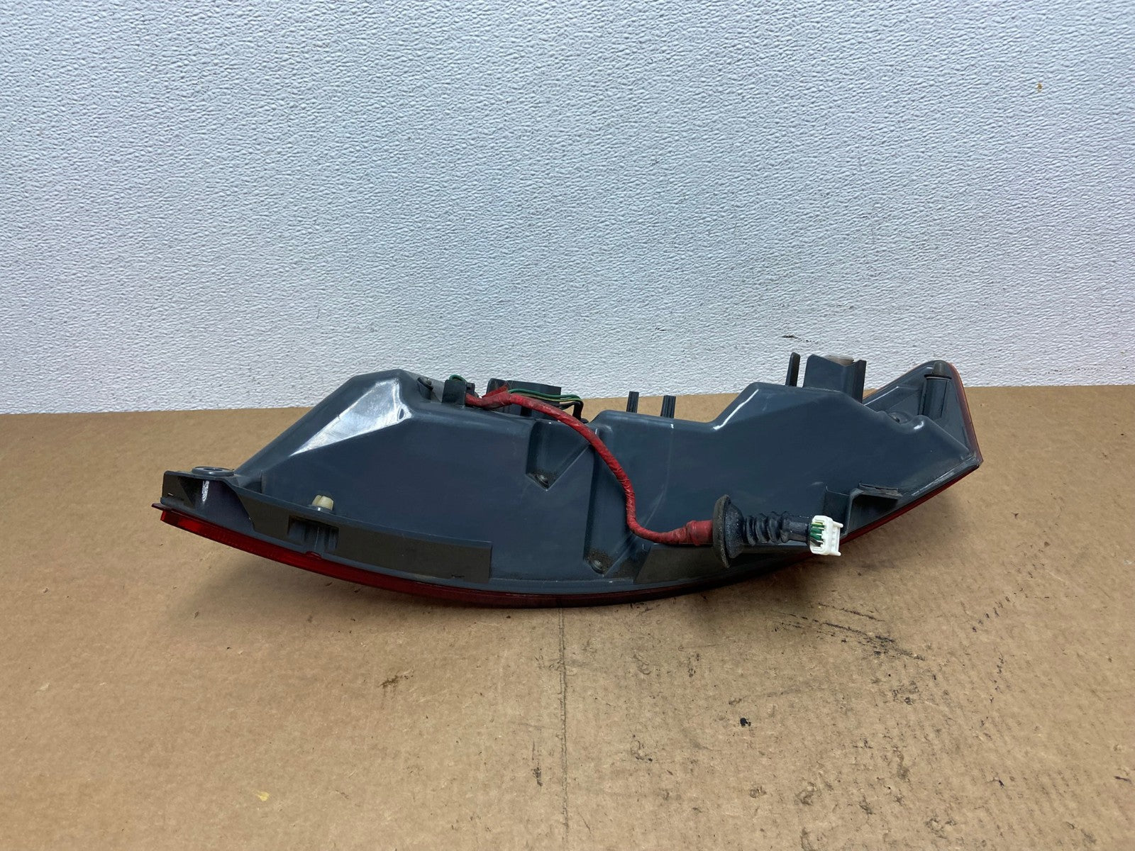 2006 to 2007 Nissan Murano Right Passenger Rh Side Tail Light AC3471 LK4