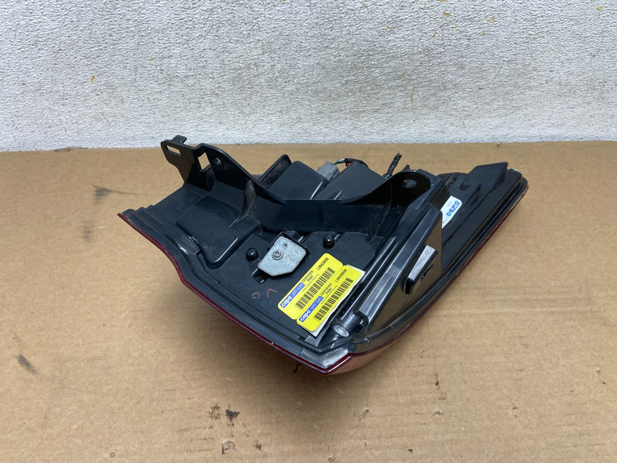 2014 to 2020 Acura Mdx Right Passenger RH Side Tail Light DEPO AH4469 DW4