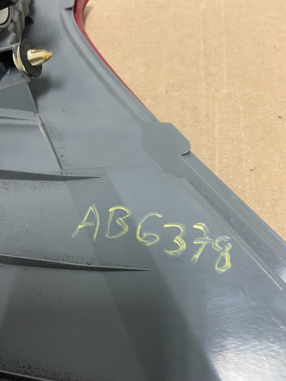 2015 2016 Honda Crv Cr-v Left Driver Lh Lower Tail Light OEM ab6378 DG8