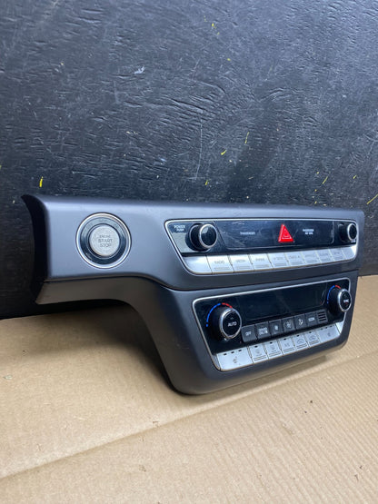 2018 2019 Hyundai Sonata Center Radio Climate Control Bezel U5904 DG4