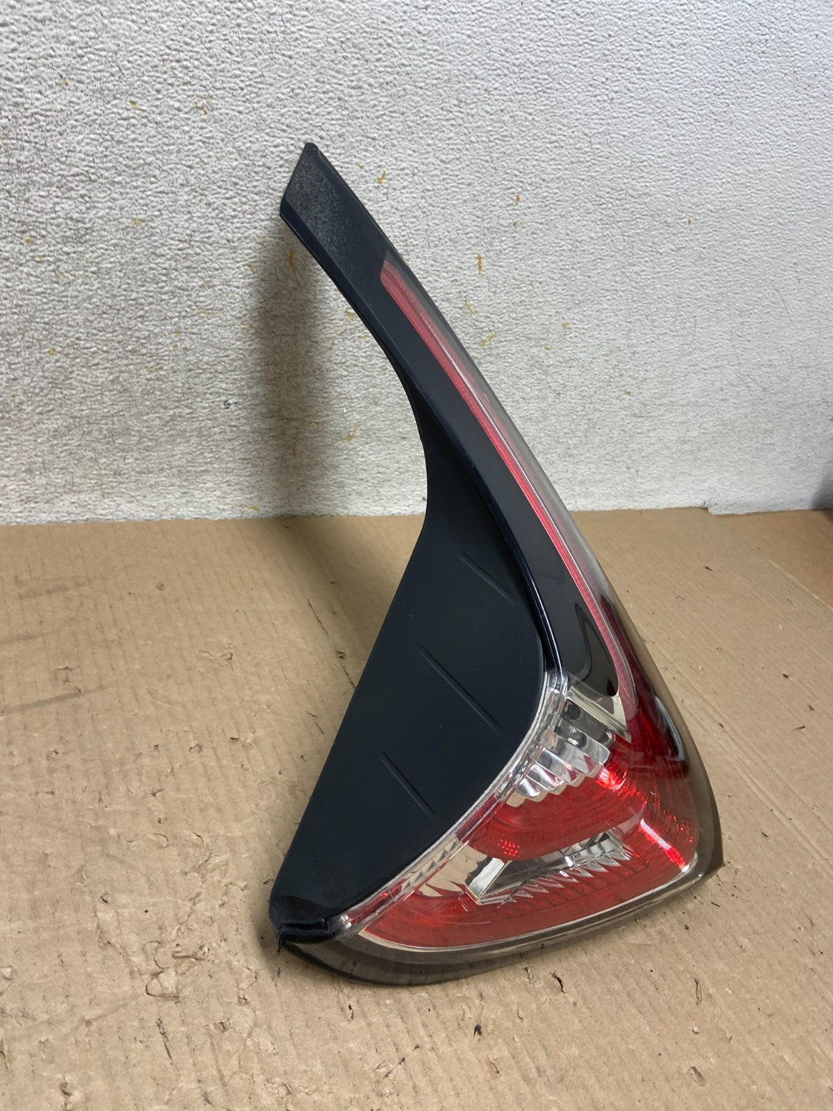 2015 to 2018 Nissan Murano Left Driver Lh Side Tail Light Inner AJ1832 LK2