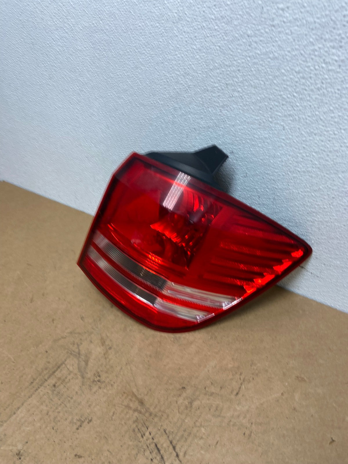 2009 - 2011 Dodge Journey Right Passenger Side Tail Light AC3026 LK1