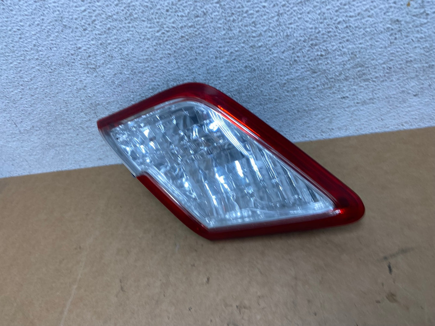 2007-2009 Toyota Camry Hybrid Left Driver LH Side Inner Tail Light AE3116 LK1