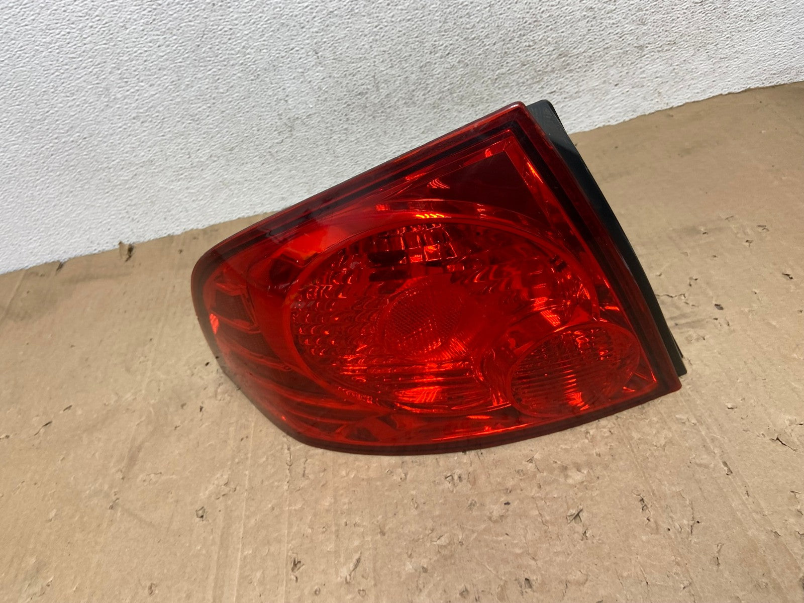 2004 2005 2006 Nissan Sentra Left Driver Lh Side Tail Light AE9375 LK0