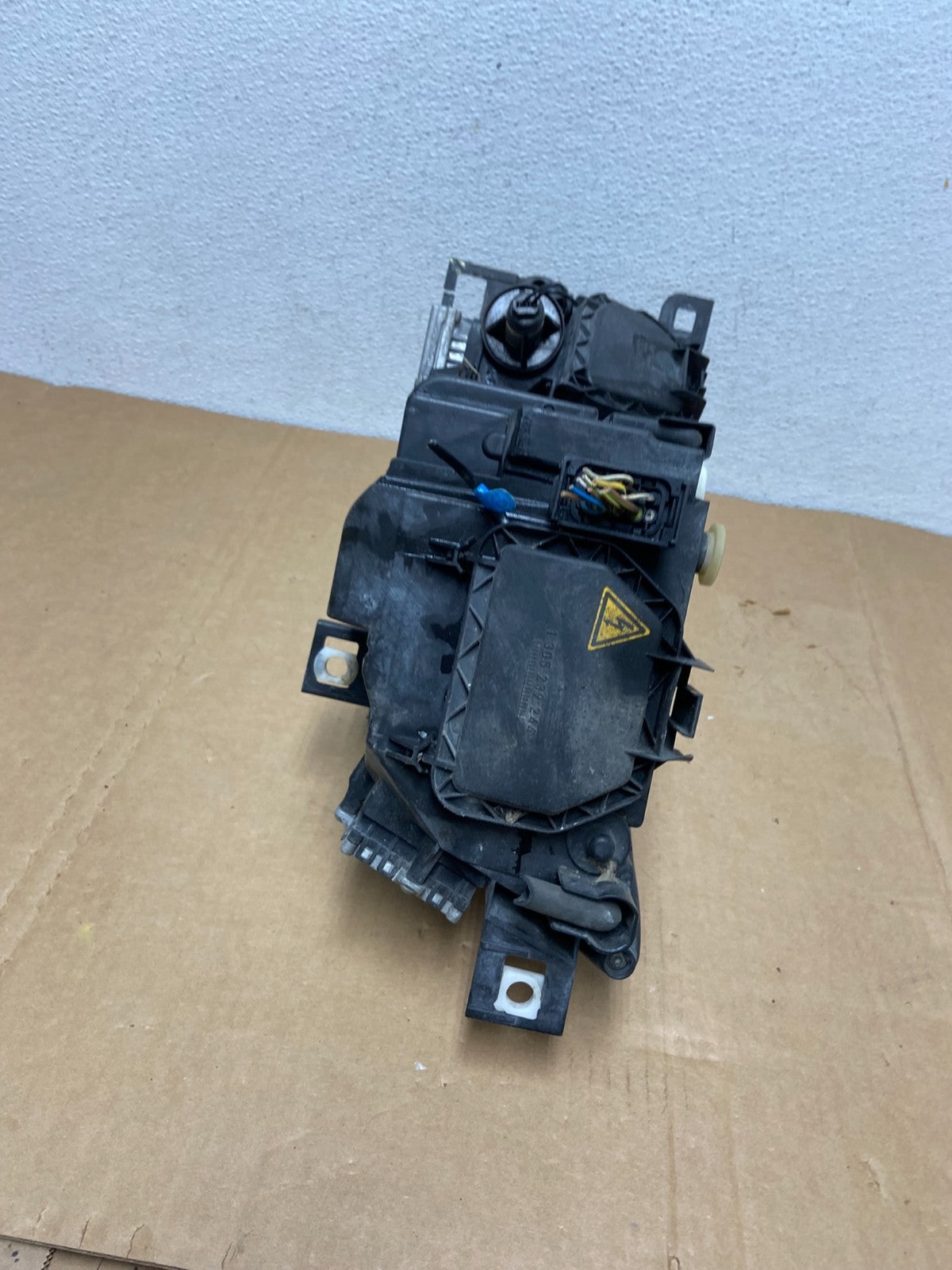 2004-2007 Bmw 645Ci 650I M6 E63 E64 Right Passenger Xenon Headlight AC83828