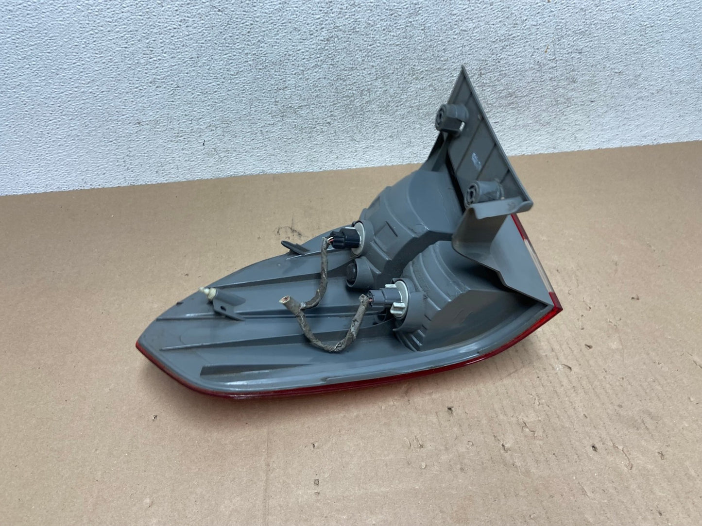 2005 2006 2007 Honda Odyssey Left Driver LH Side Tail Light AG6706 LK3