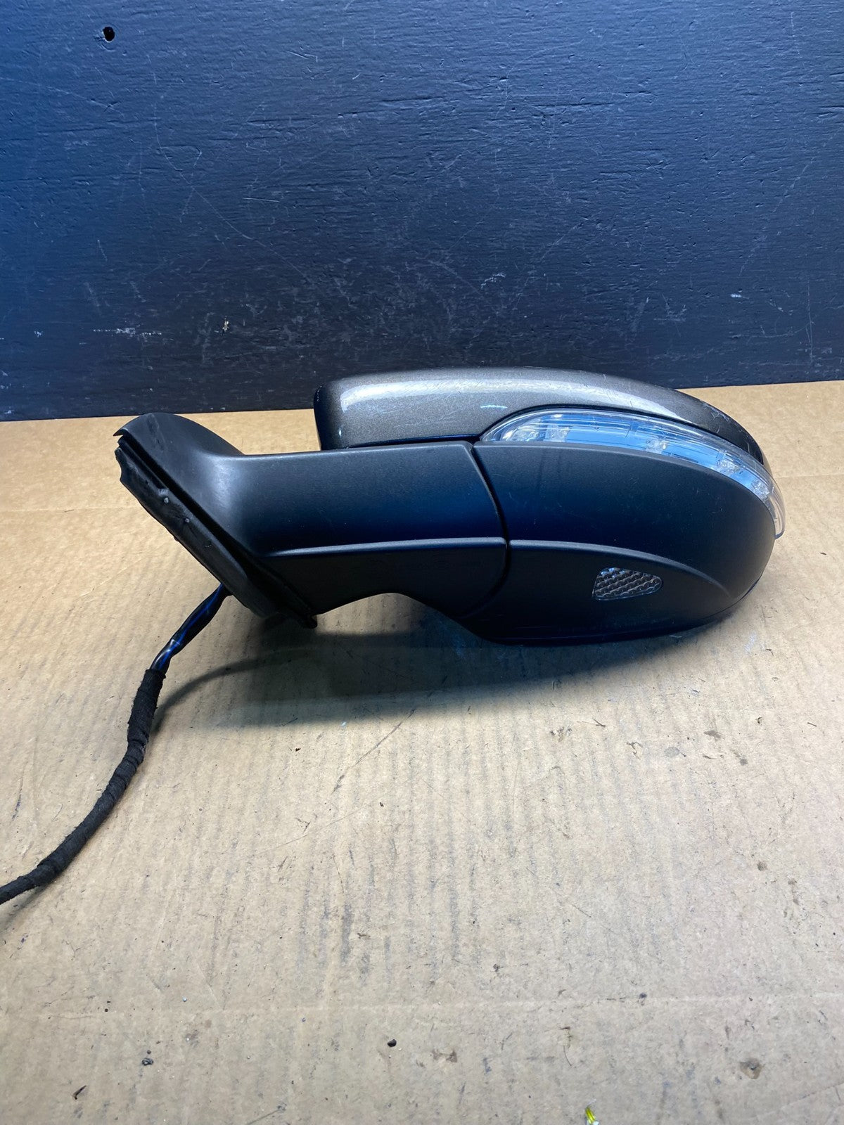 2009 to 2012 Volkswagen CC Left Driver LH Power Door View Mirror OEM AC2862 DW3