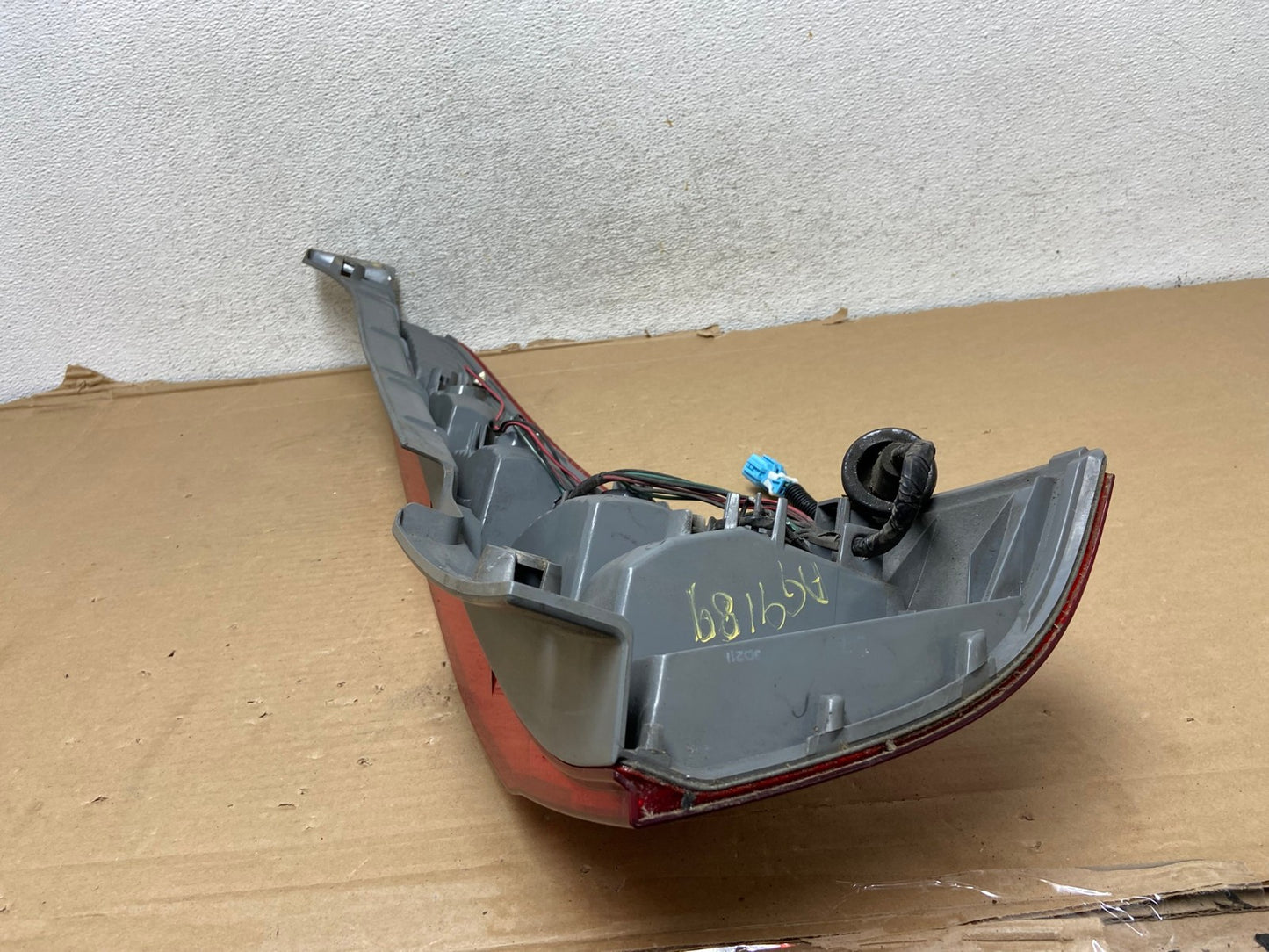 2007 - 2011 Honda Cr-v Crv Left Driver Lh Side Tail Light AG9189 LK8