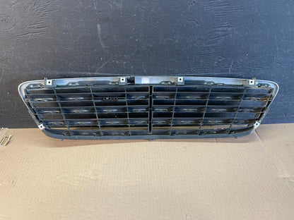 2005-2007 Mercedes W203 C230 C320 C350 Front Upper Grill Grille AE35683