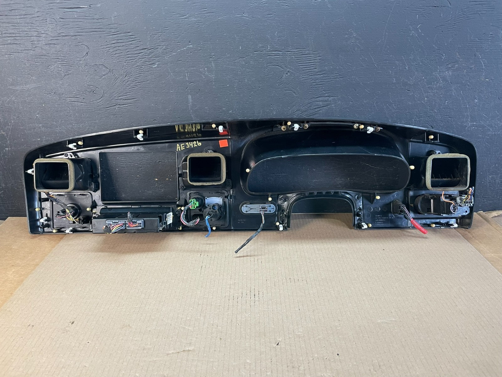 2005 2007 Ford F250 F350 Speedometer Climate Control Radio Panel Bezel AE3426 DG6