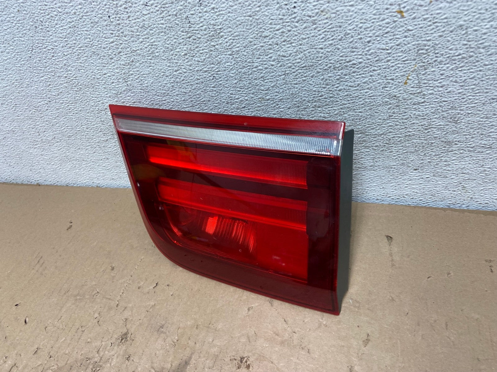 2011 2012 2013 Bmw X5 E70 Right Passenger RH Side Inner Tail Light AF3313 LK1