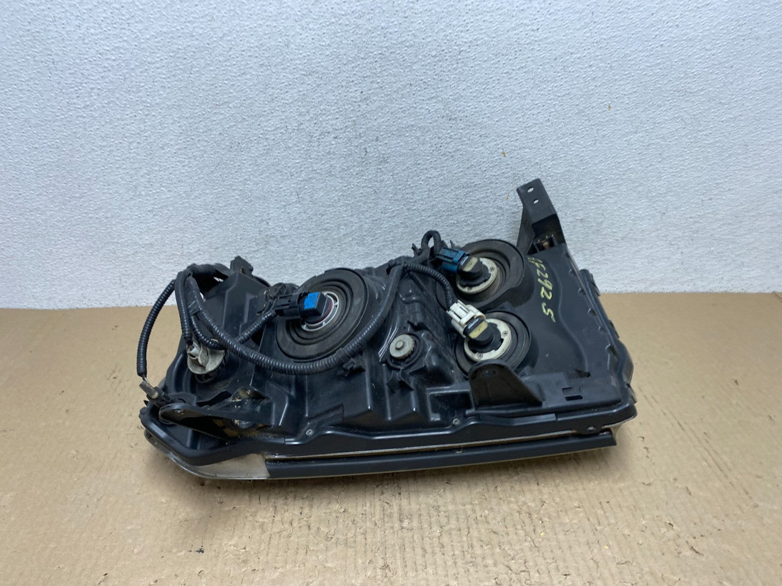 2009 2010 2011 Honda Pilot Right Passenger RH Halogen Headlight AF2925 DW5