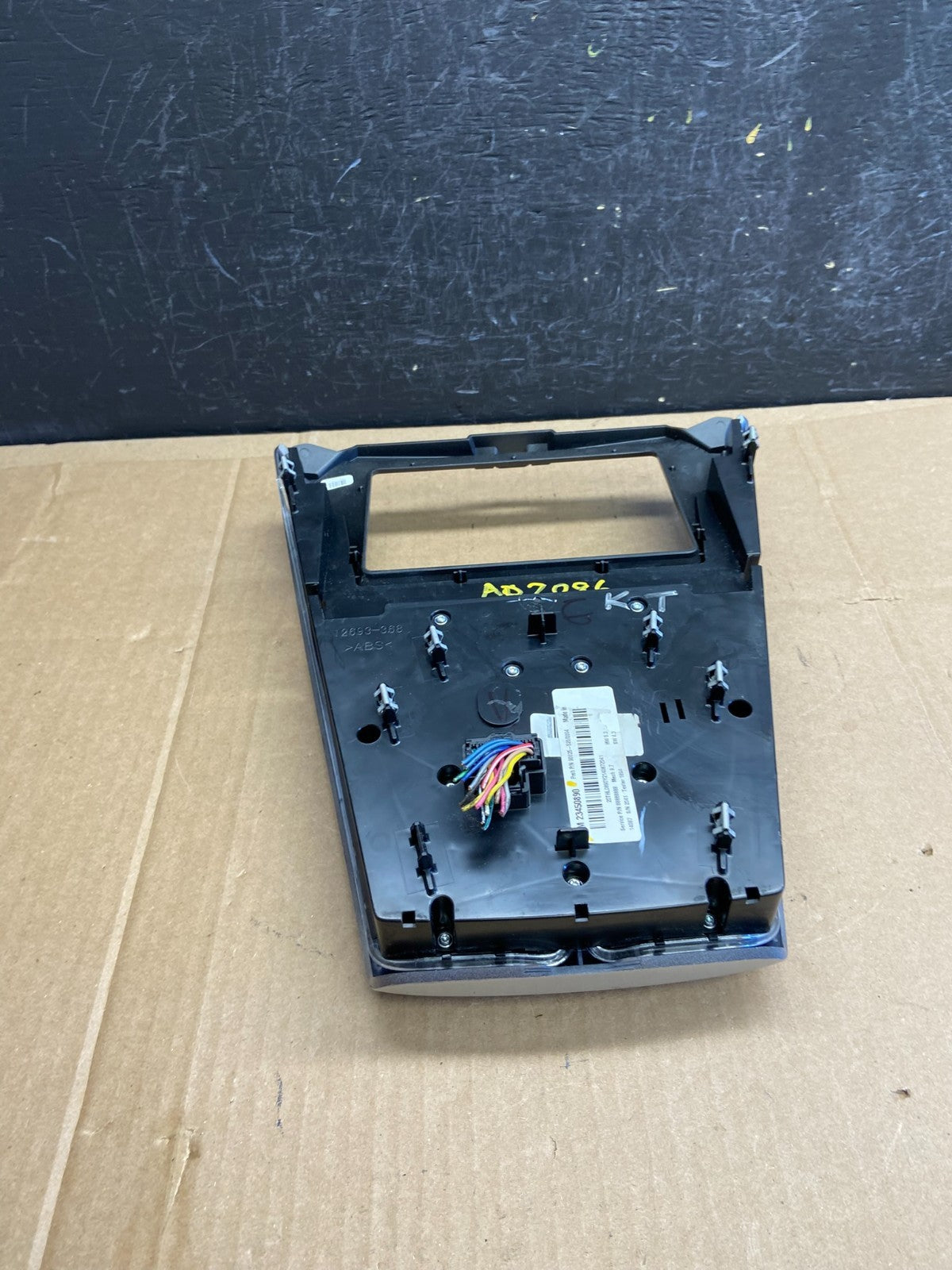 2012-2015 Chevy Equinox Terrain Radio Face Climate Control Panel Bezel AD2086 DG4