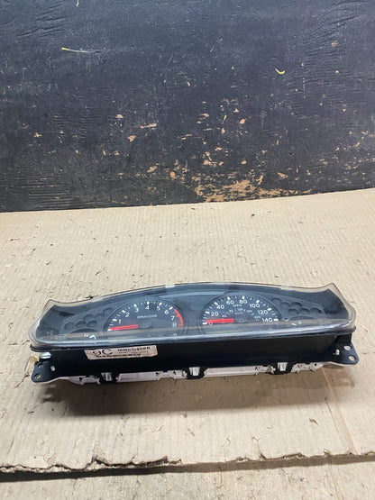 2005 Nissan Xterra Frontier Speedometer Cluster Gauge OEM X8075 DG1