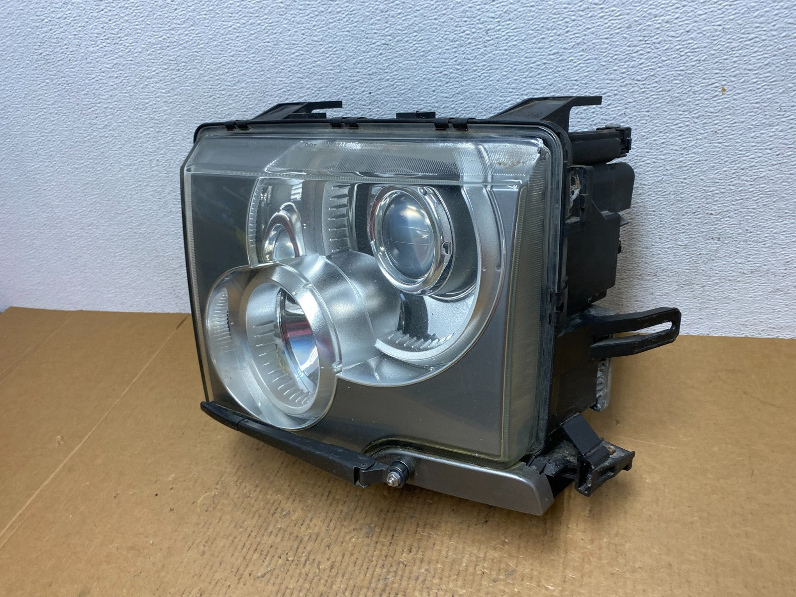 2003 to 2004 Land Rover Range Rover Left Driver Headlight Xenon HID AE0568 DW1
