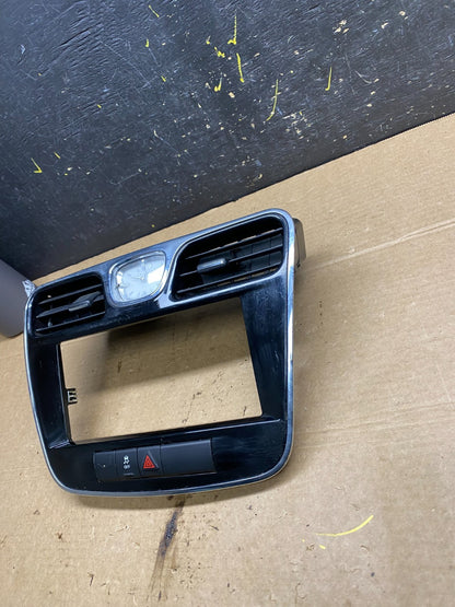 2011 - 2014 Chrysler 200 Dash Radio Bezel Trim Clock Hazard Bezel W6582 DG2
