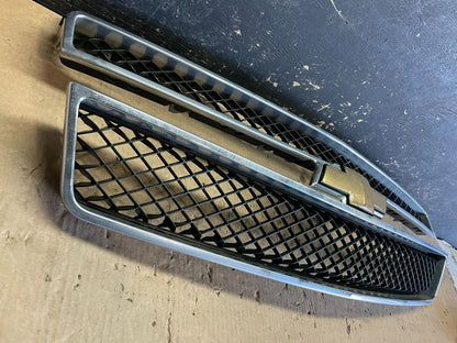 2007 to 2014 Chevrolet Avalanche Front Upper Lower Set Grill Grille Y9707 DG5
