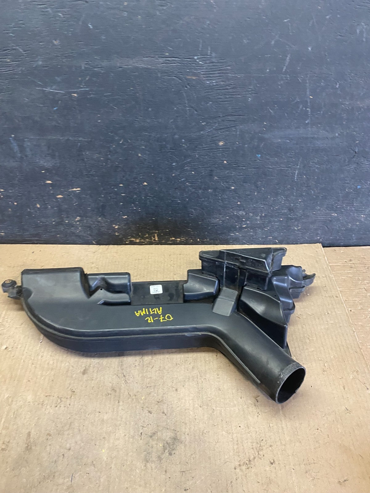 2007 to 2013 Nissan Altima 2.5L Air Duct Tube Resonator 16554-JA000 OEM q5848 DG5