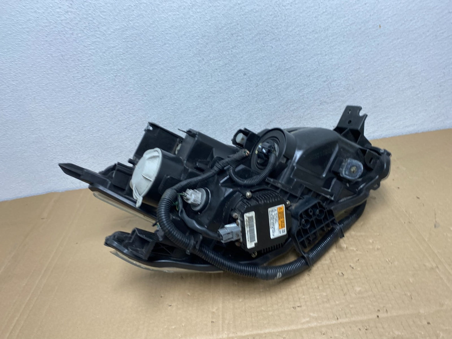 2009-2014 Nissan Maxima Headlight Left Driver Side Xenon HID OEM AC3814 DW8