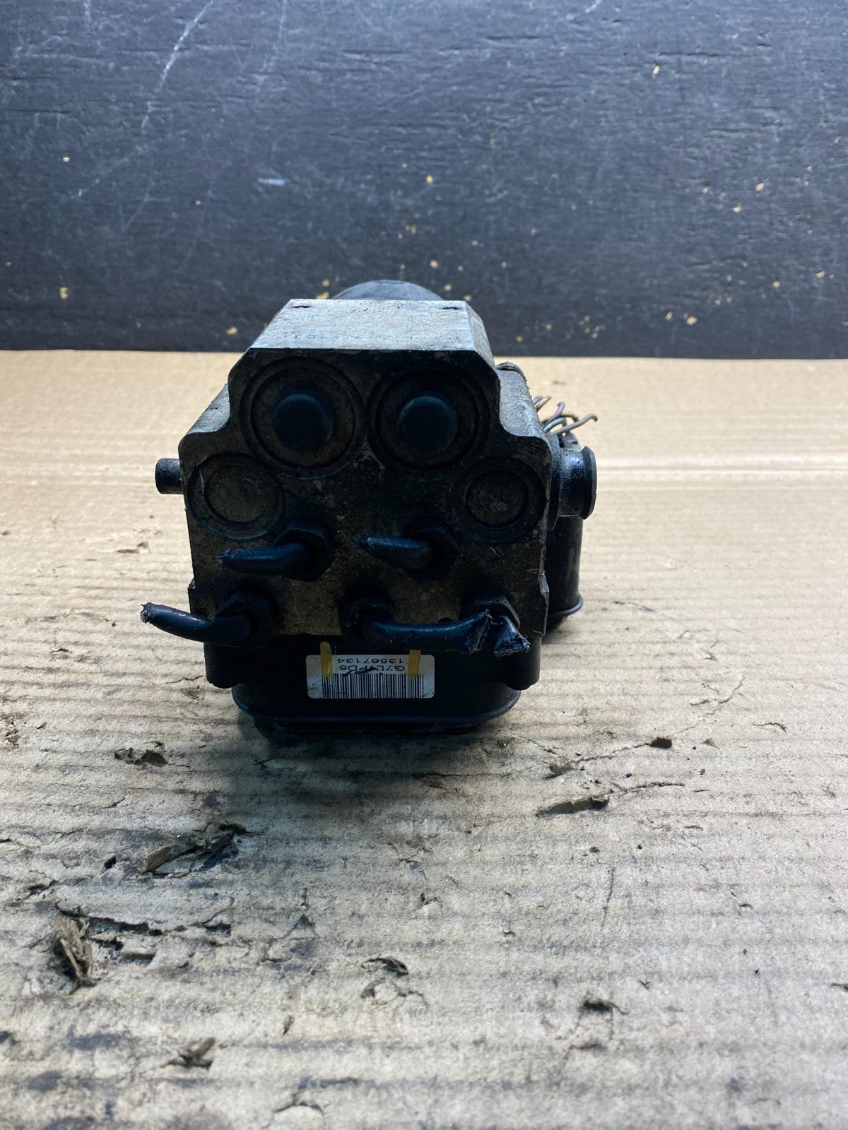 2005 - 2007 Chevrolet Silverado GMC Sierra ABS Anti-Lock Brake Module AA3310 DG4