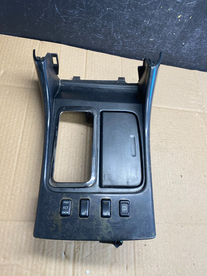 1998 2005 Lexus GS300 Center Console Shifter Bezel Cup Holder Trim AC9346 DG0