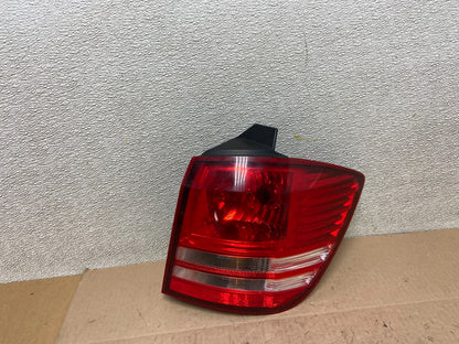 2009 - 2011 Dodge Journey Right Passenger Side Tail Light Oem Z6131 DW0