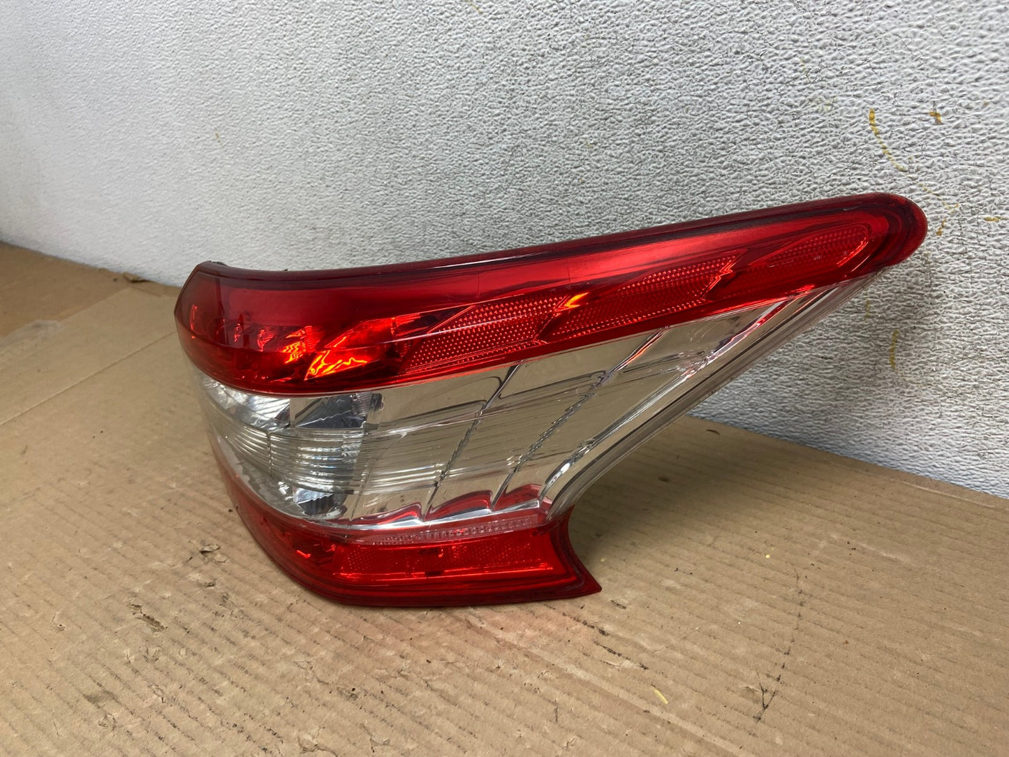 2013 2014 2015 Nissan Sentra Led Right Passenger Side Tail Light AH0596 LK2