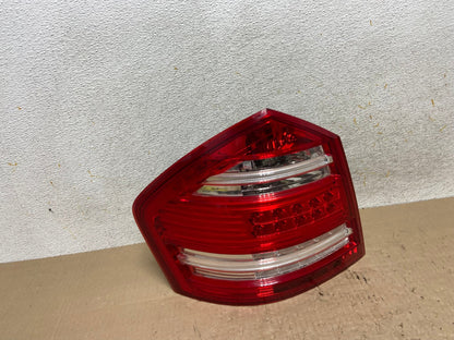 2010 2011 2012 Mercedes GL-Class GL450 Left Driver LED Tail Light AI2454 LK0