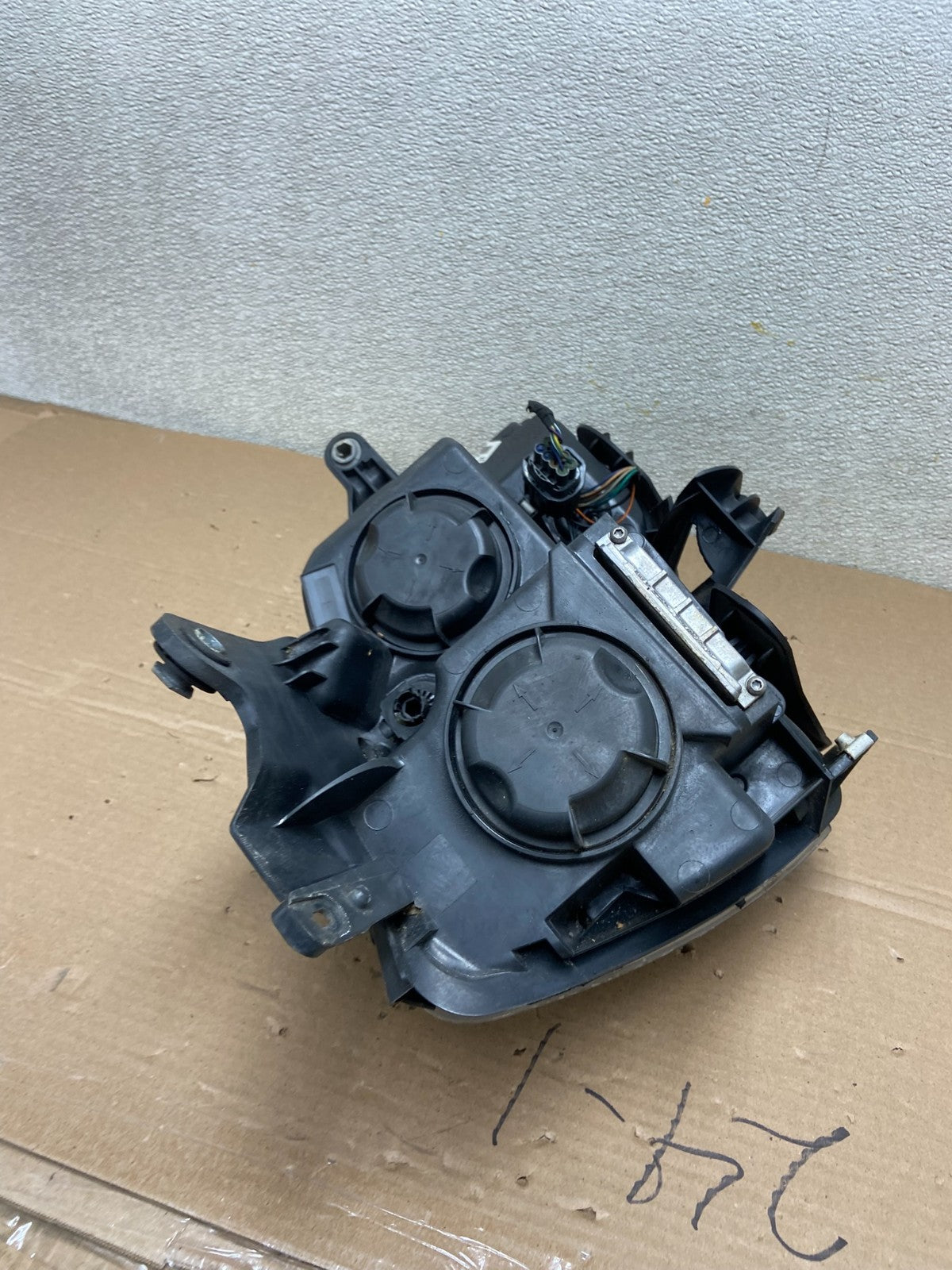 2007 to 2012 Gmc Acadia Xenon Headlight Left Driver LH Side Oem AB1351 DW9