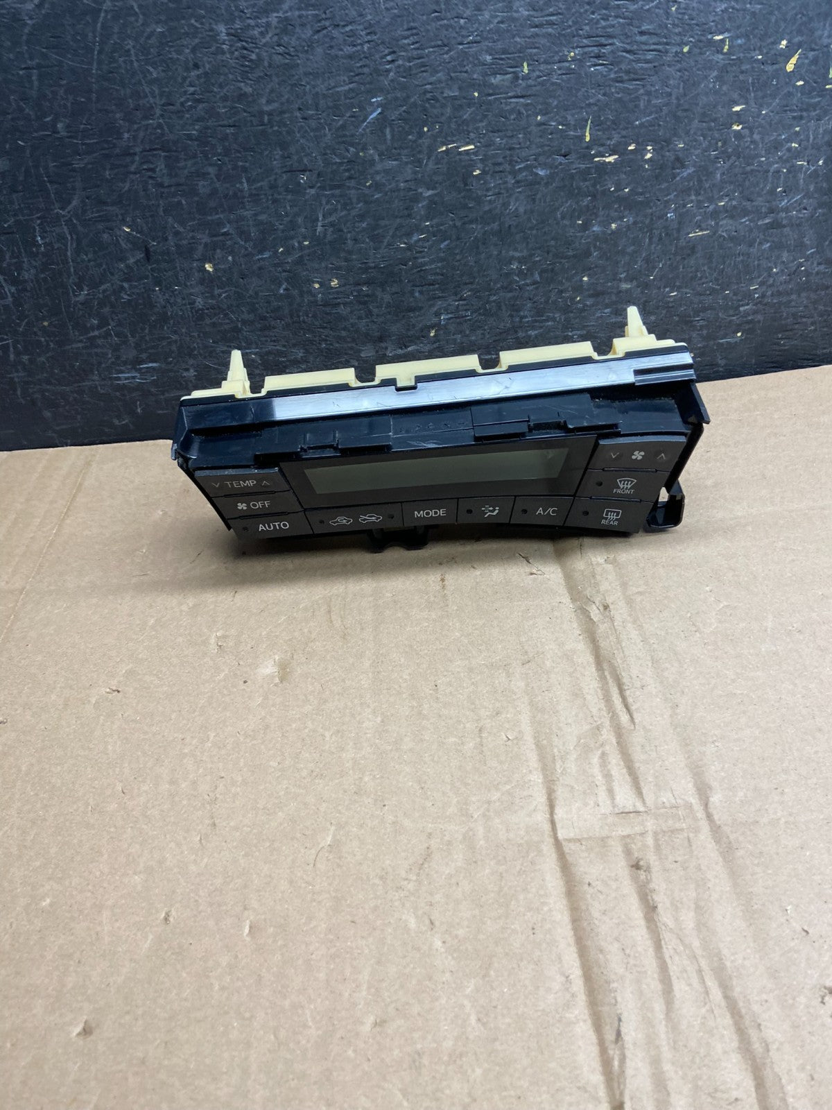 2010 to 2015 Toyota Prius A/C Heater Climate Control Unit Switch ai6003 DG0