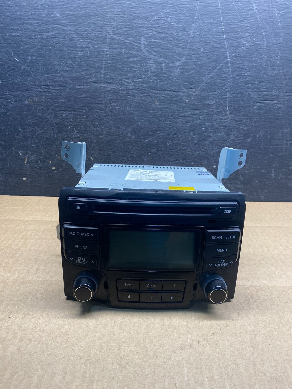 2011 to 2013 Hyundai Sonata Am Fm Cd Player Radio Receiver AG9499 DG0