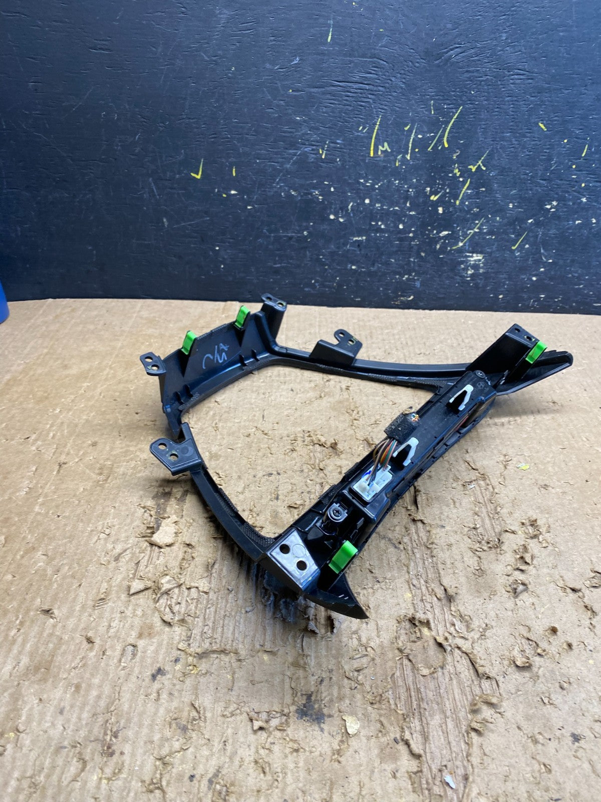 2011-2013 Hyundai Elantra Dash Radio Bezel Clock Display Trim OEM Z9935 DG4