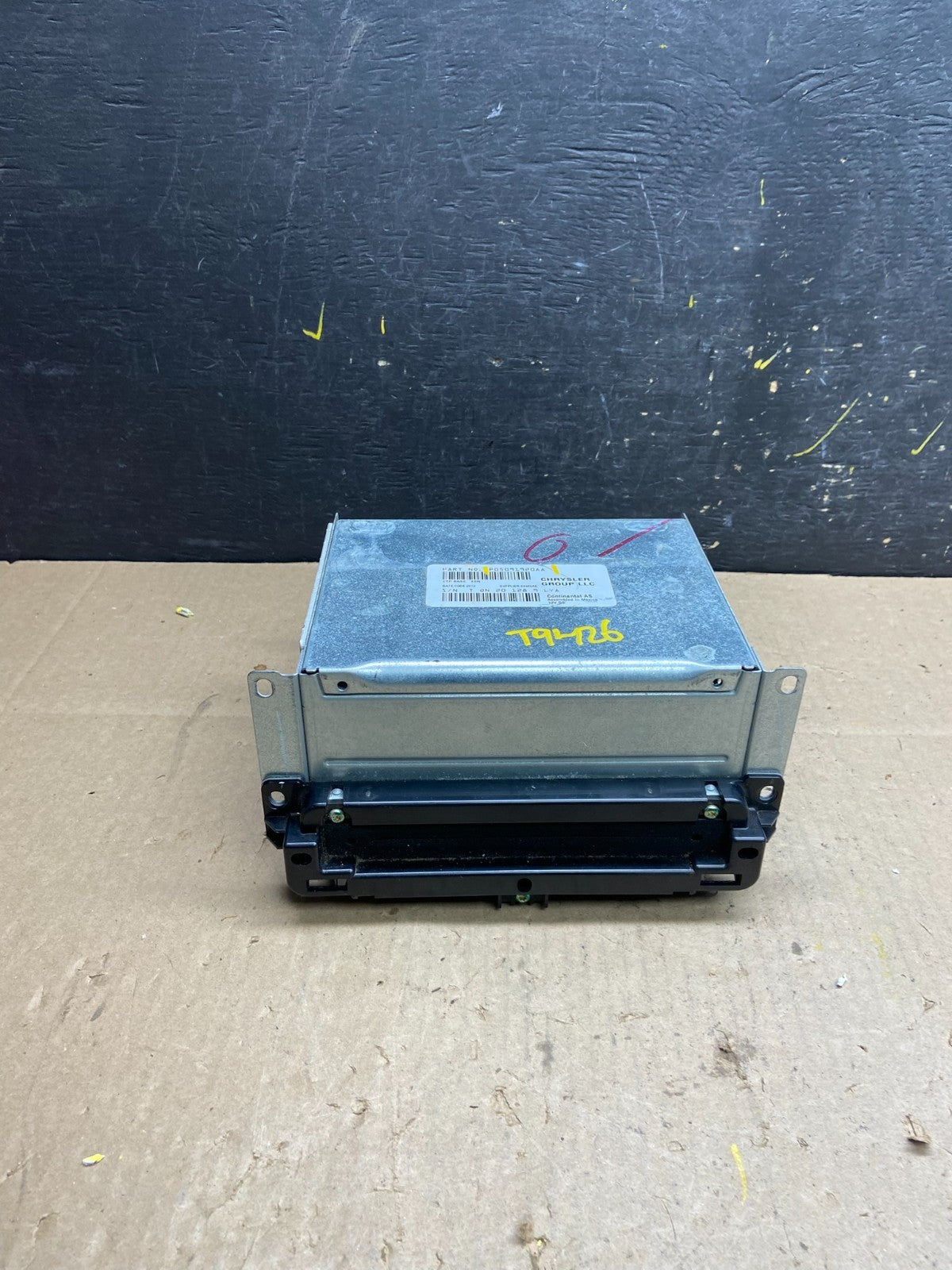 2013 - 2014 Dodge Journey Radio Info Media CD Player Unit T9428 DG0