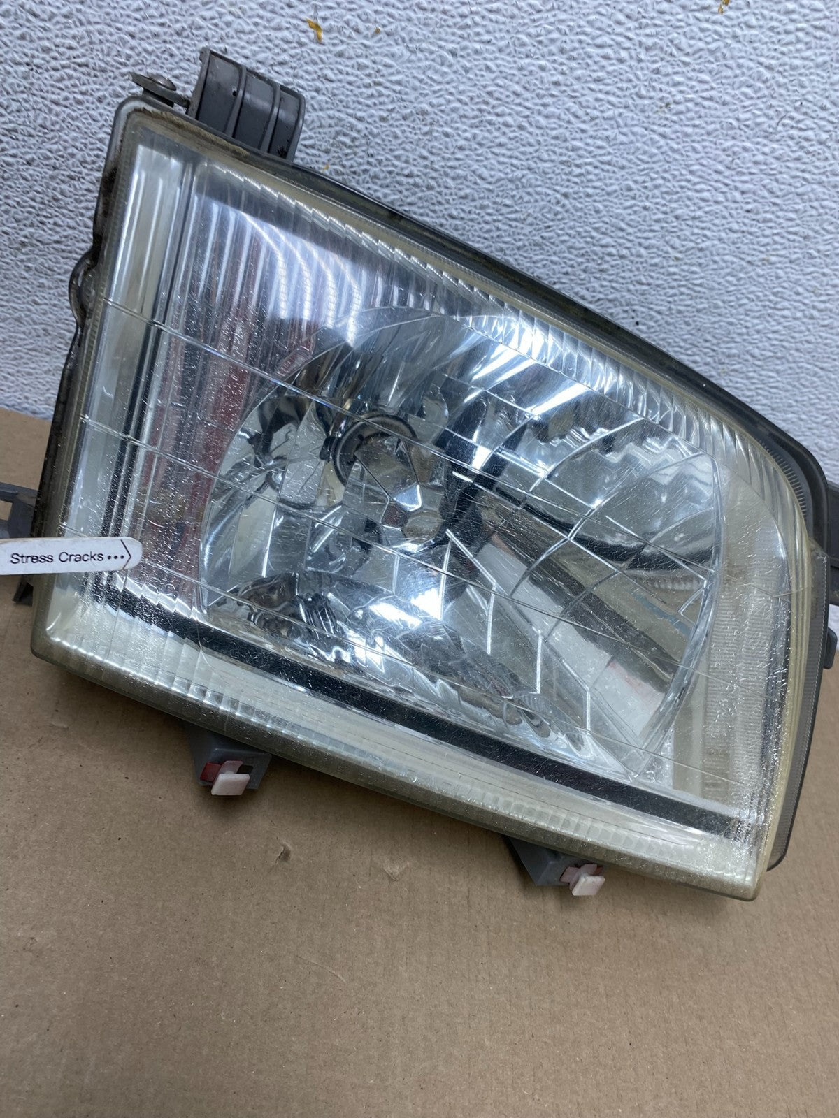 2001 to 2002 Subaru Forester Left+Right Halogen Headlights AE9488 DW5