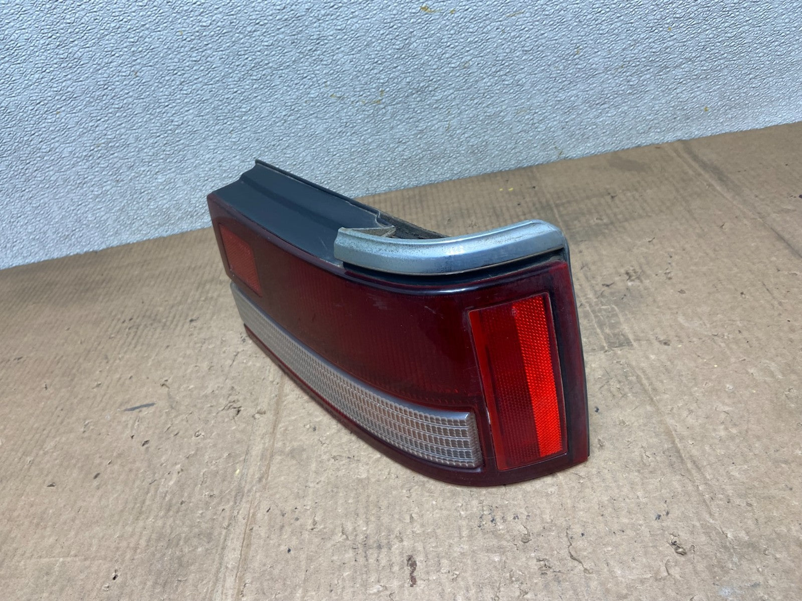 1988 to 1989 Mazda 626 Sedan Right Passenger RH Side Tail Light AA6722 DW1