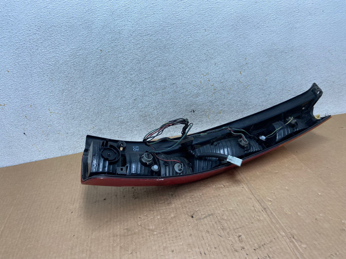 2002 2003 2004 Honda Crv Cr-v Left Driver Lh Tail Light AI4741 LK5